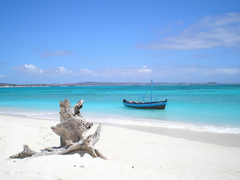Kenya: spiagge di Watamu e colori della natura