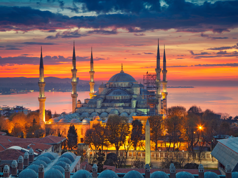 Tour della Turchia: tra fascino, mongolfiere e hammam