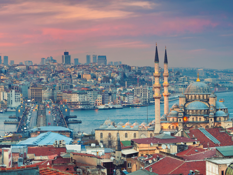 Tour della Turchia: tra fascino, mongolfiere e hammam